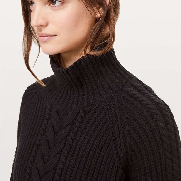 LULULEMON bring the cozy turtle neck - Picture 3 of 5